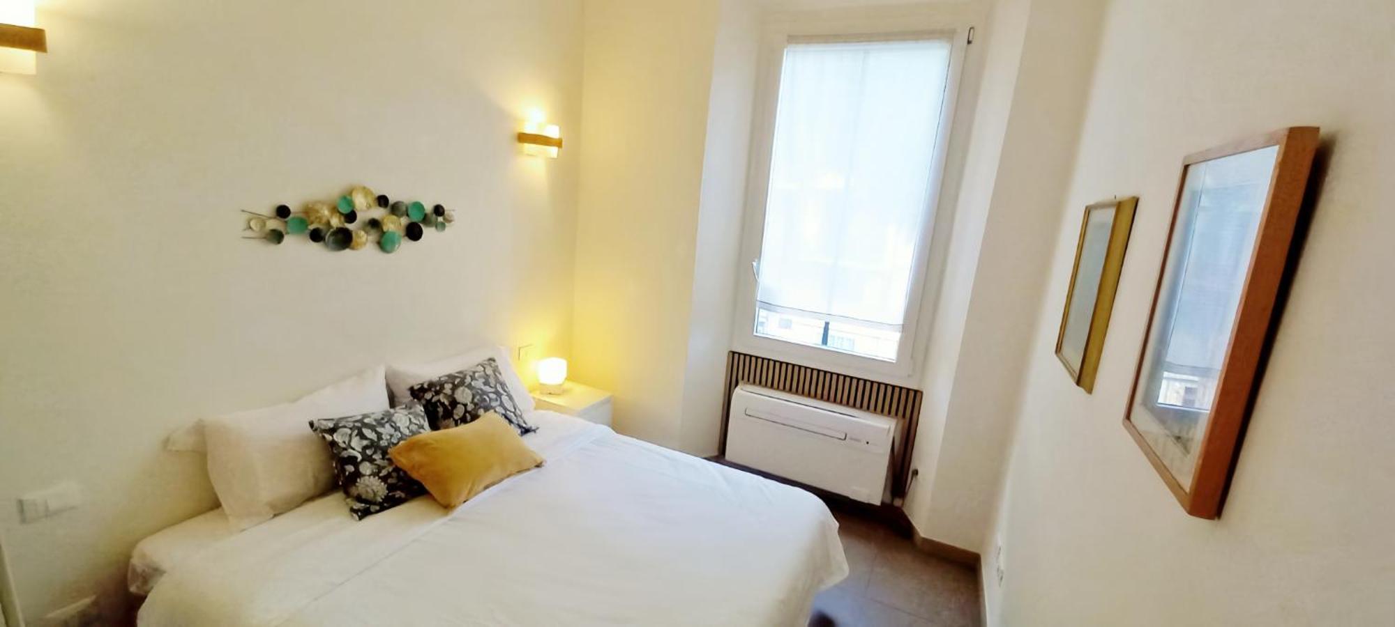Charming & Spacious Florentine Home Just Two Mins From Tram Stop Florens Exteriör bild